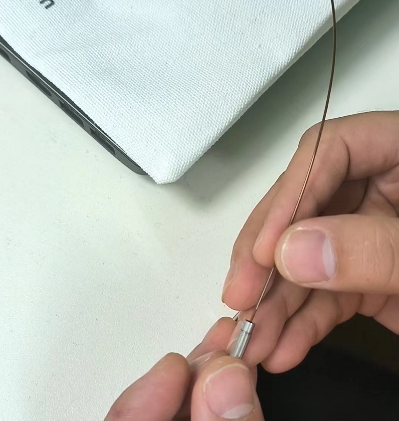 0.9mm超細工業(yè)內(nèi)窺鏡檢測精密航空件